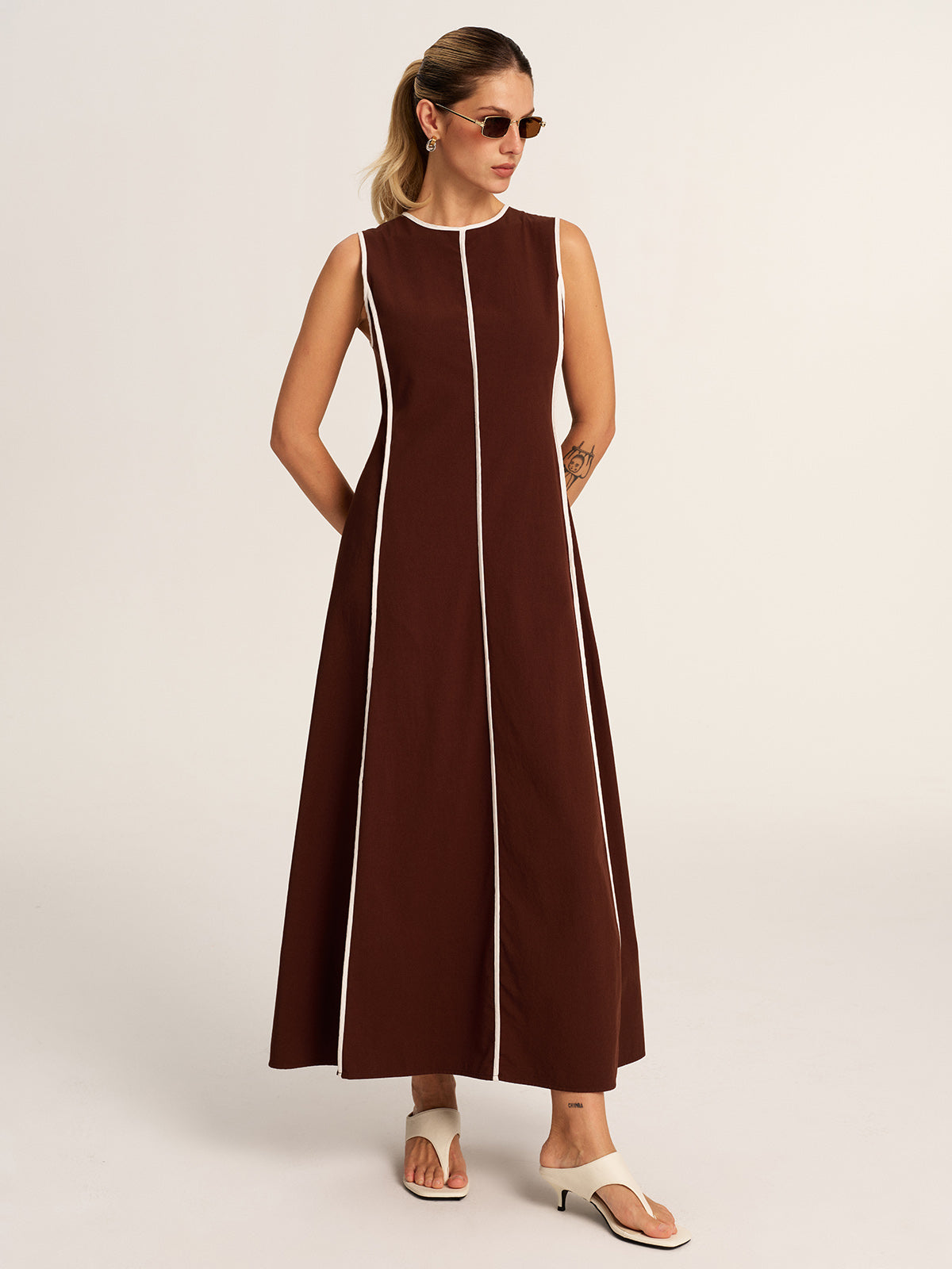 Contrast Piping A-Line Maxi Dress